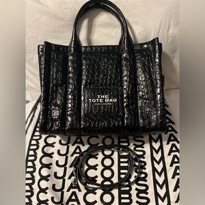 MARC JACOBS The TOTE BAG